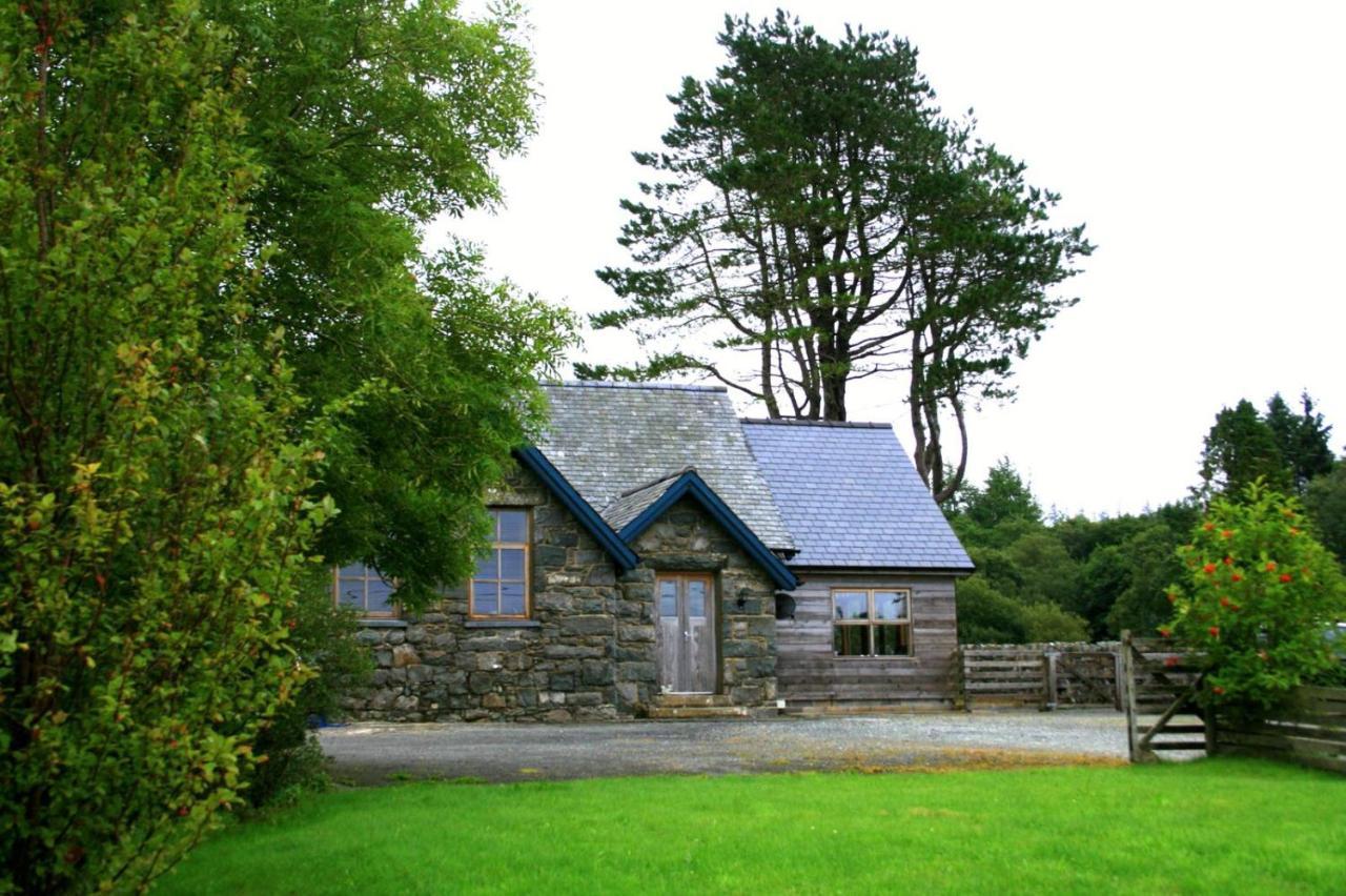 Old Skool Accommodation Trawsfynydd Εξωτερικό φωτογραφία